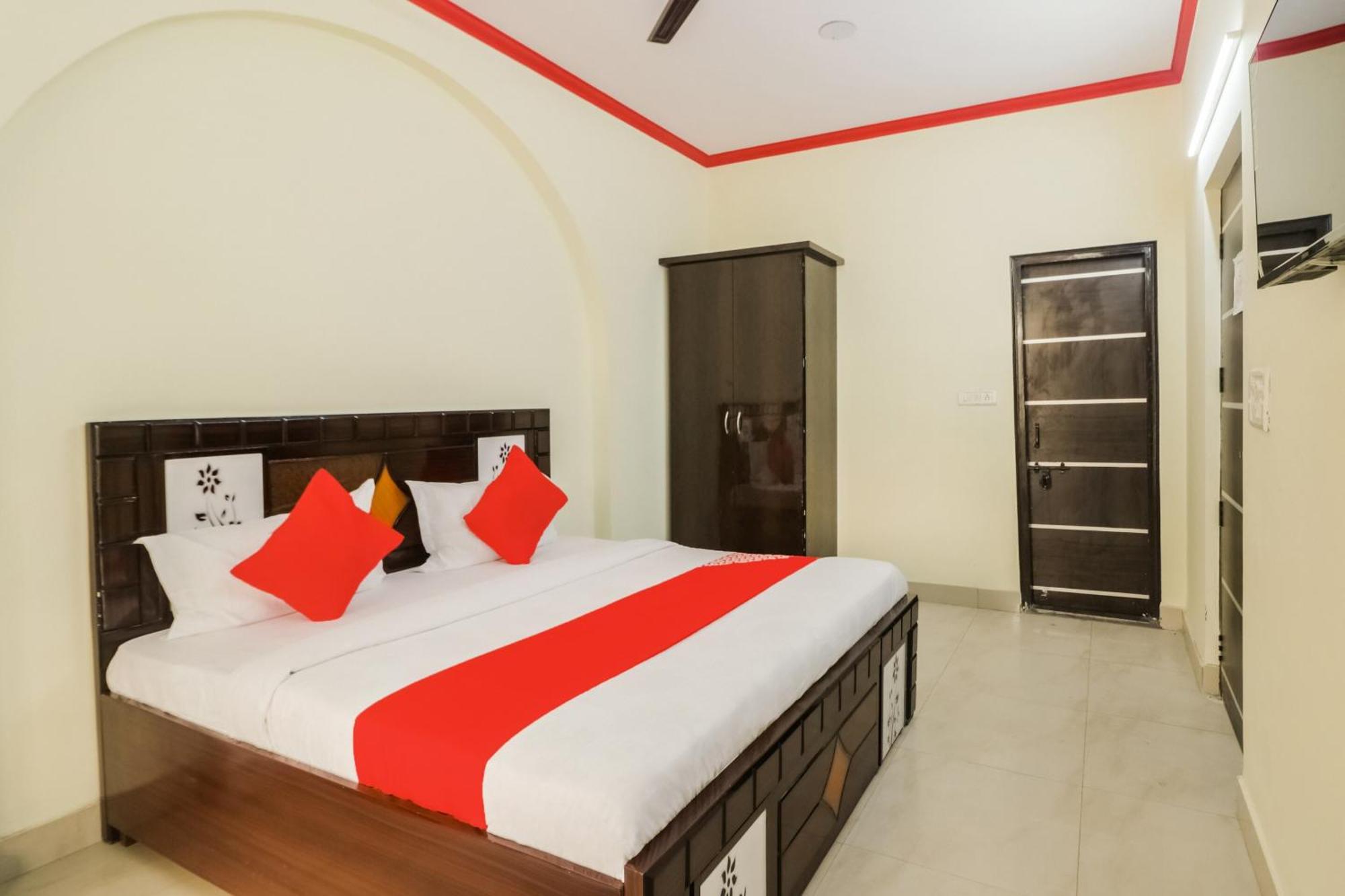 Golden Bridge Otel Yeni Delhi Dış mekan fotoğraf