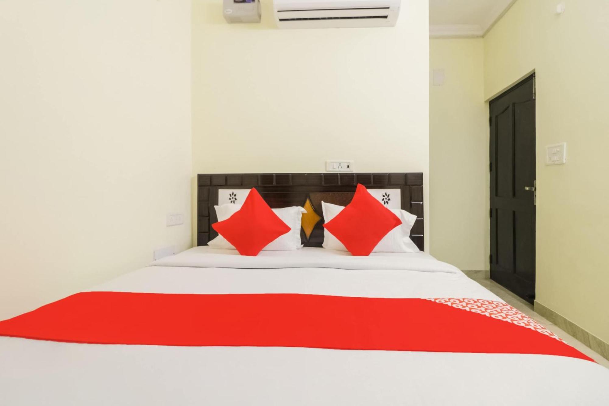 Golden Bridge Otel Yeni Delhi Dış mekan fotoğraf