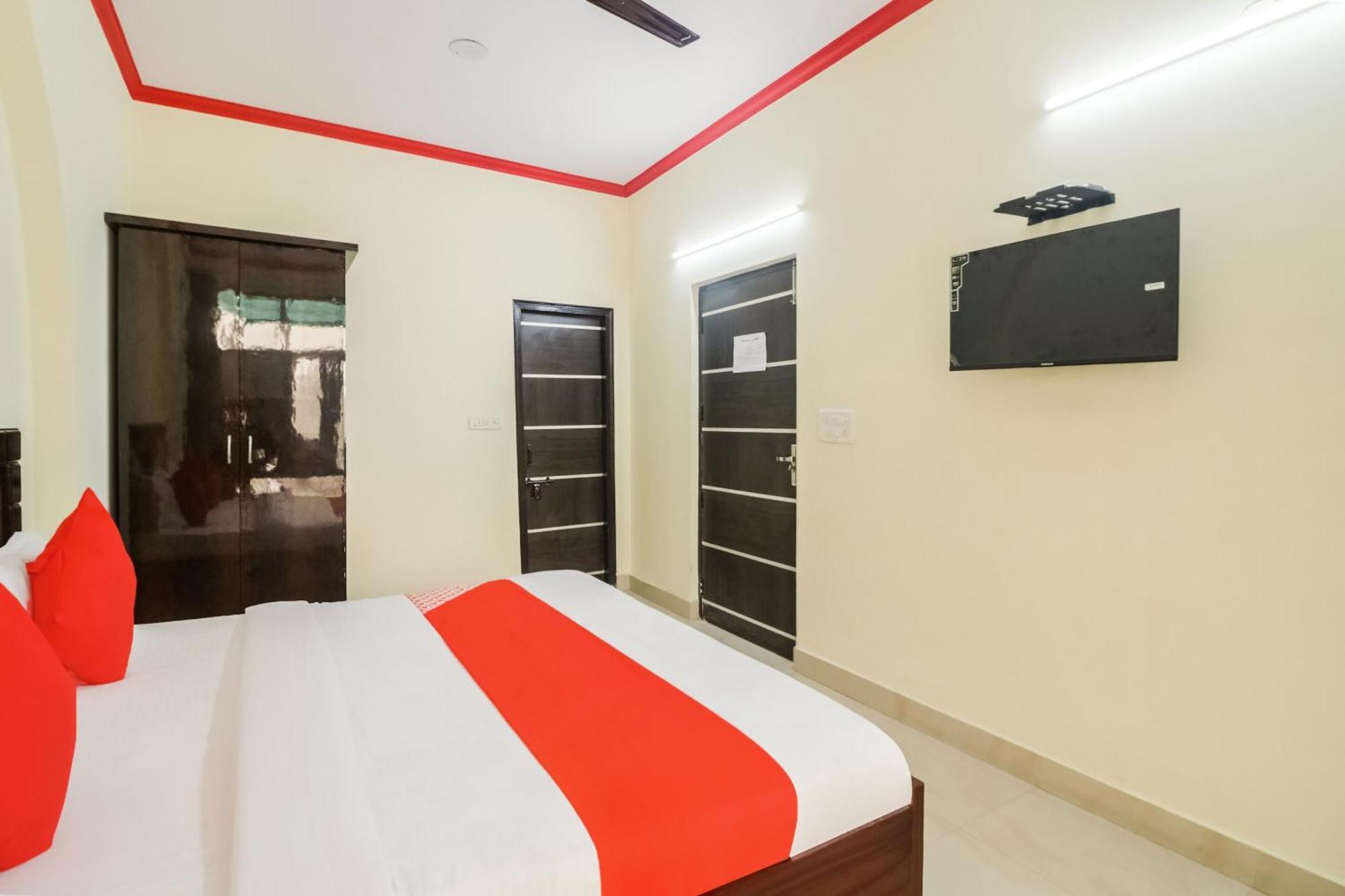 Golden Bridge Otel Yeni Delhi Dış mekan fotoğraf