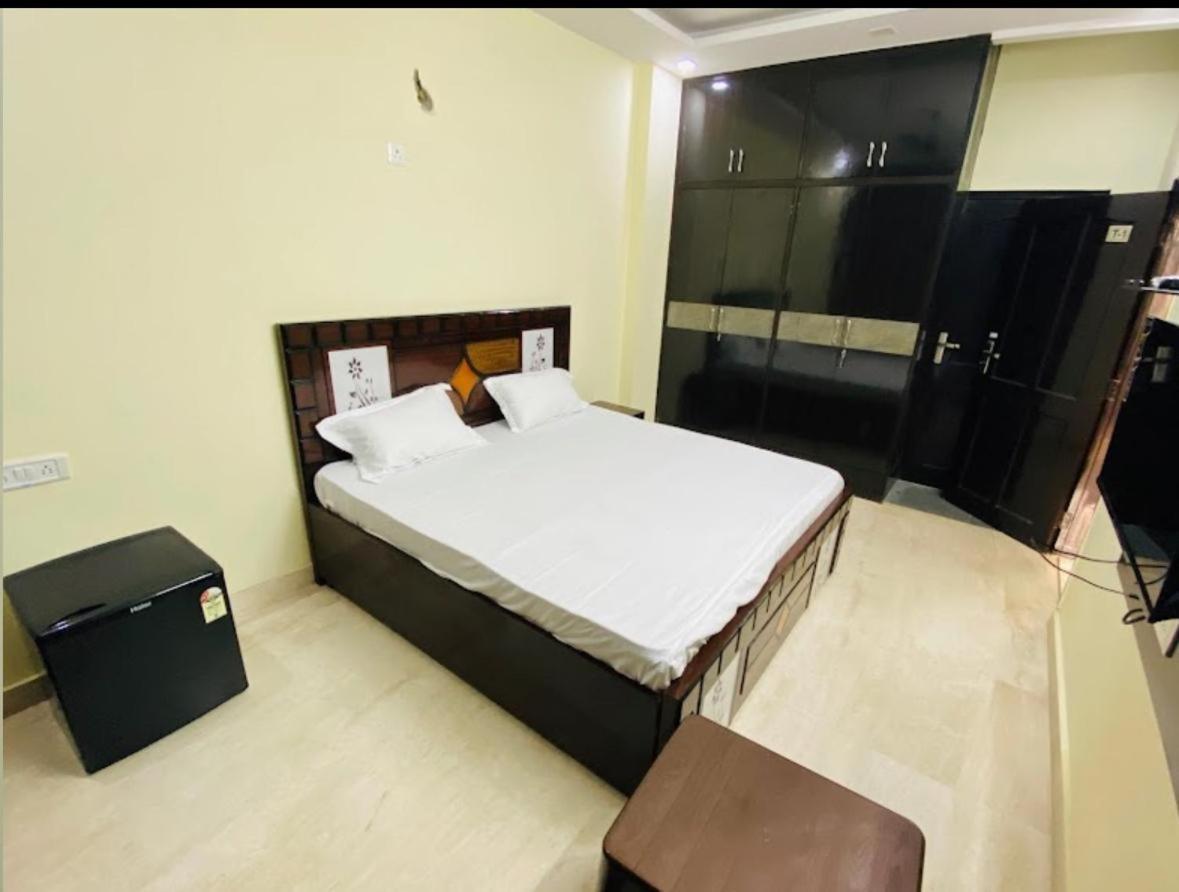 Golden Bridge Otel Yeni Delhi Dış mekan fotoğraf